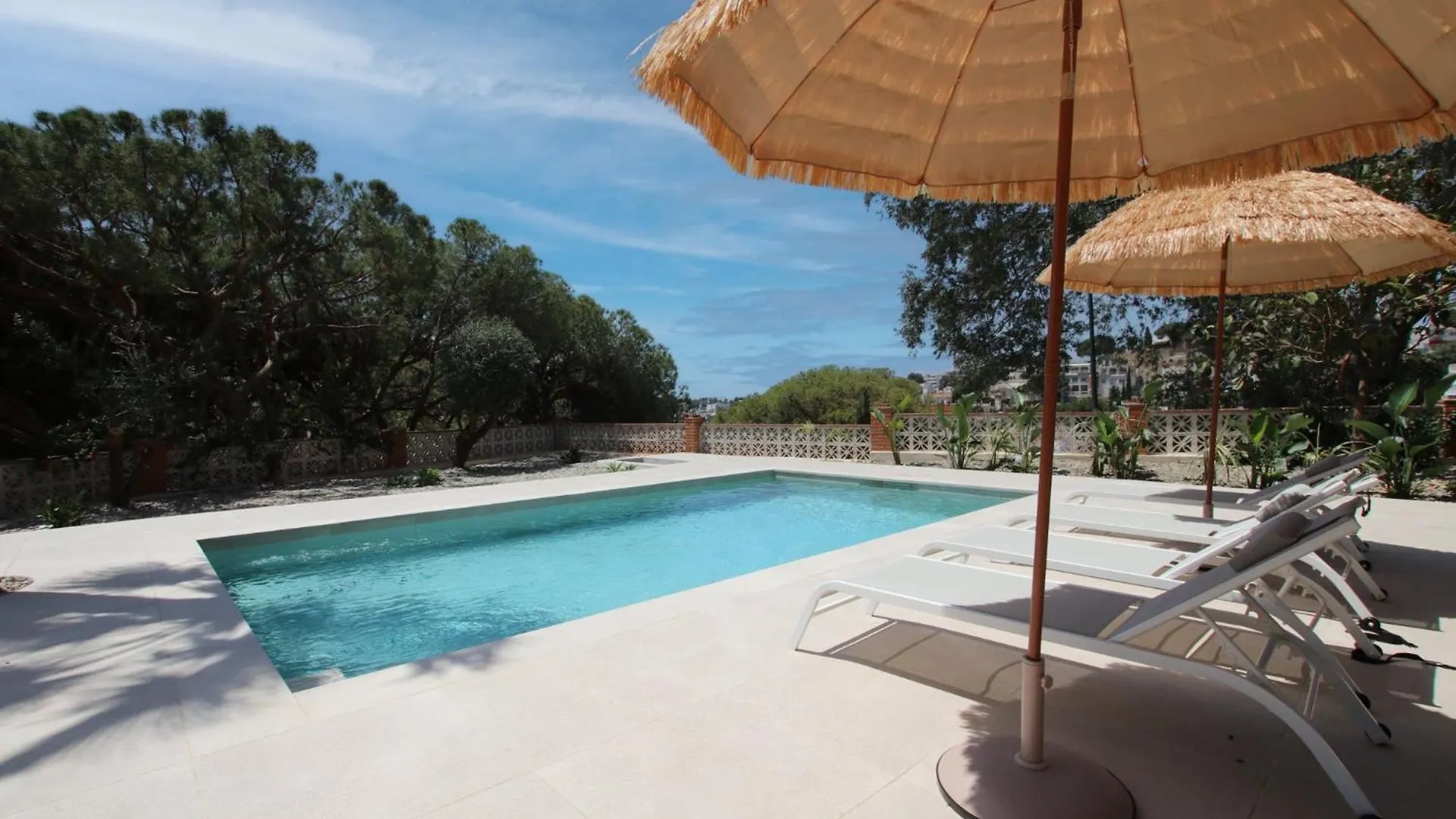 Tess Villa Olmos Malaga